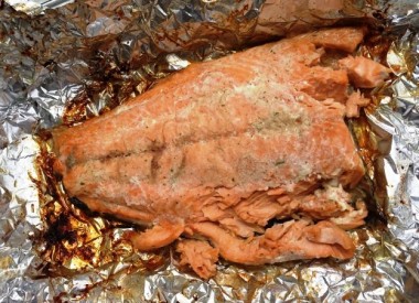 Grilled-Salmon-in-foil-624x453