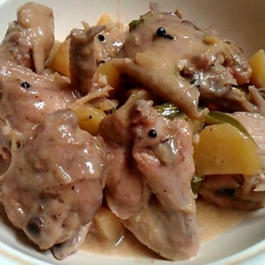 pininyahang manok