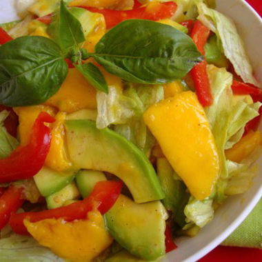 avocado-mango-salad